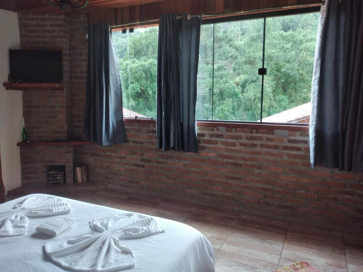 Two-Bedroom Chalet,1176627133:JPEG