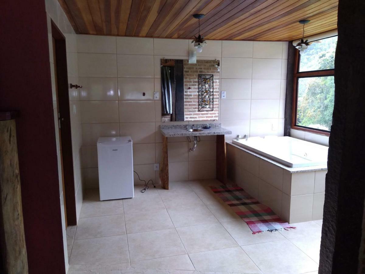 Chalet,847422077:JPEG