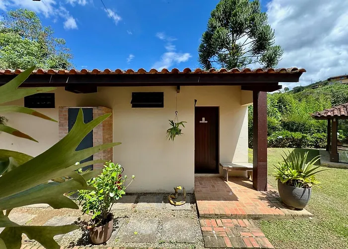 Alojamento com o café da manhã Apenas: Pousada Chalés Jardim das Bromélias - Visconde de Mauá